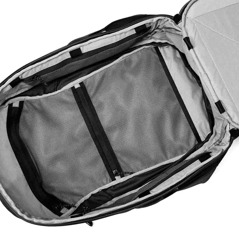 peak_design_travel_backpack_30l_black_attEgdBeTx5H8kUt0.jpg